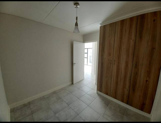 2 BEDROOM PROPERTY TO RENT IN GREENBAY ECO ESTATE